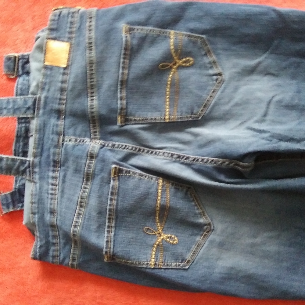 Overalls - Picture 4 of 7